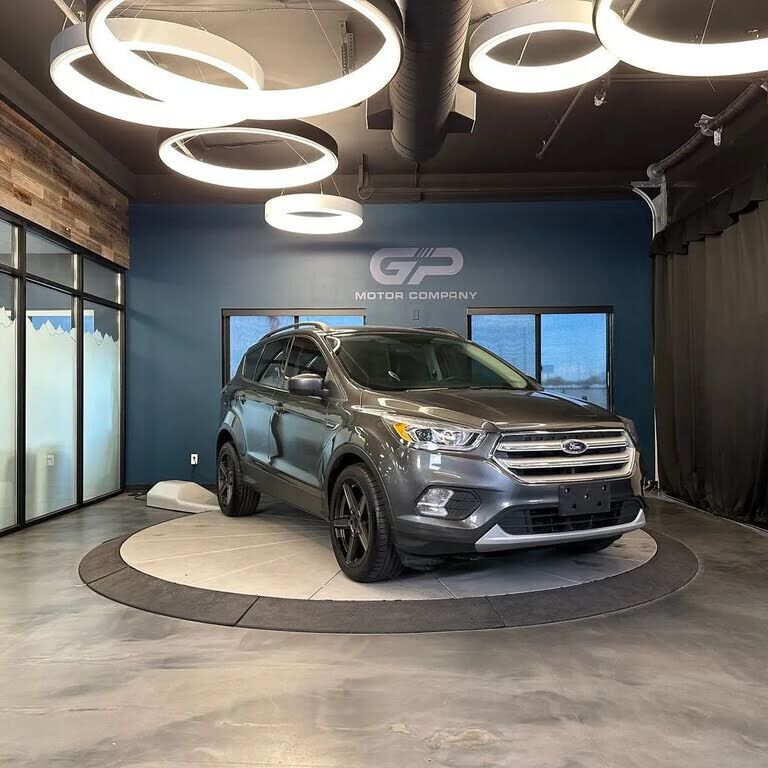 2018 FORD Escape