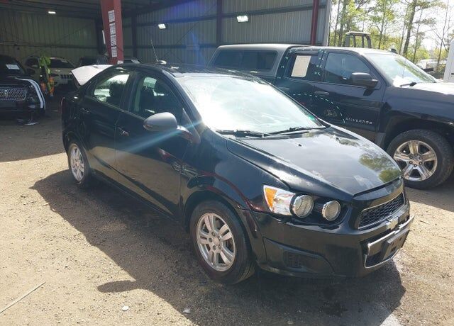 2016 CHEVROLET Sonic