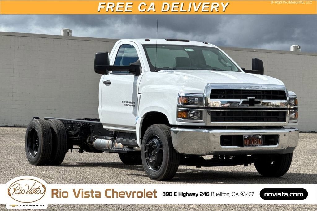 2024 GMC Silverado Medium Duty