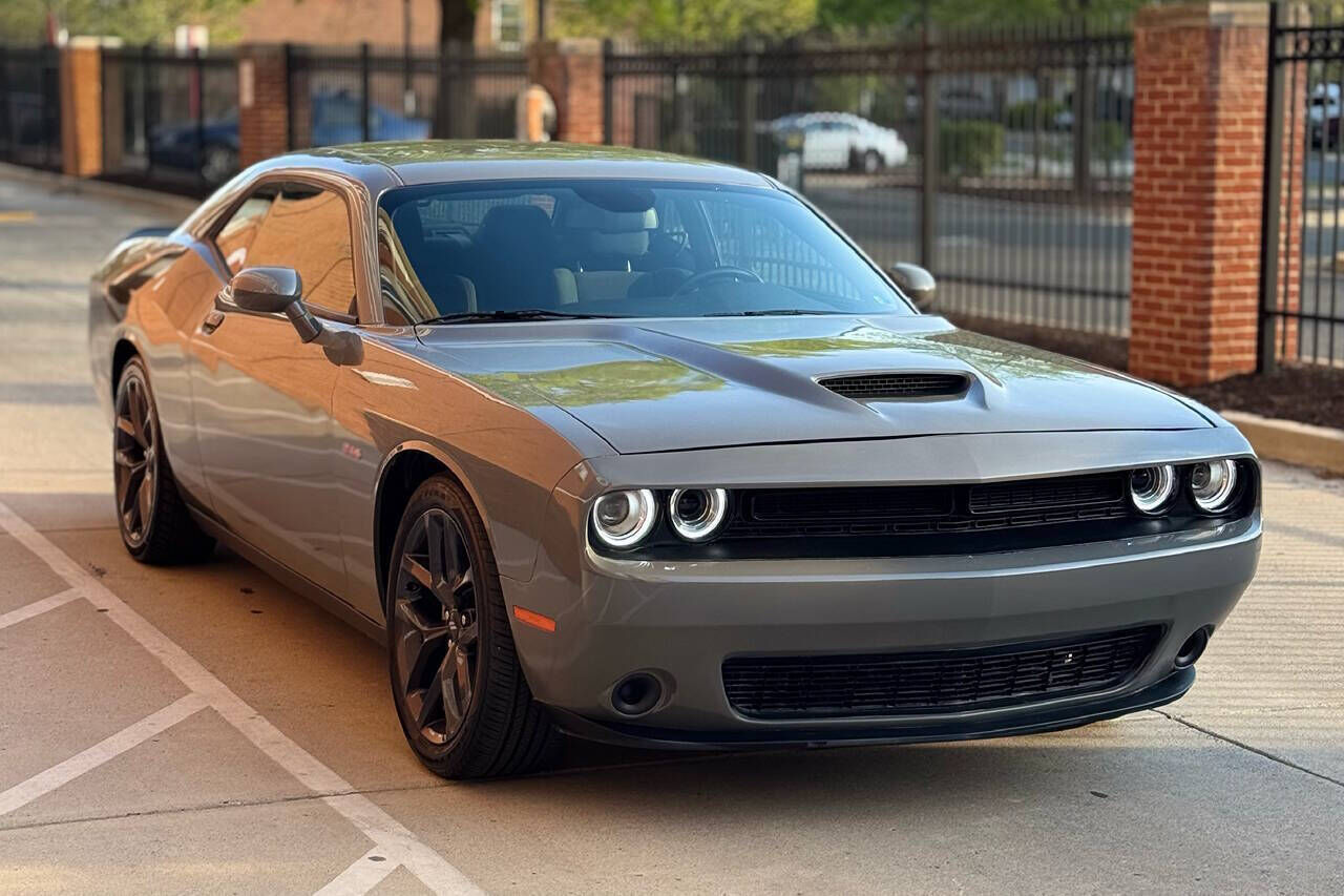 2023 DODGE Challenger