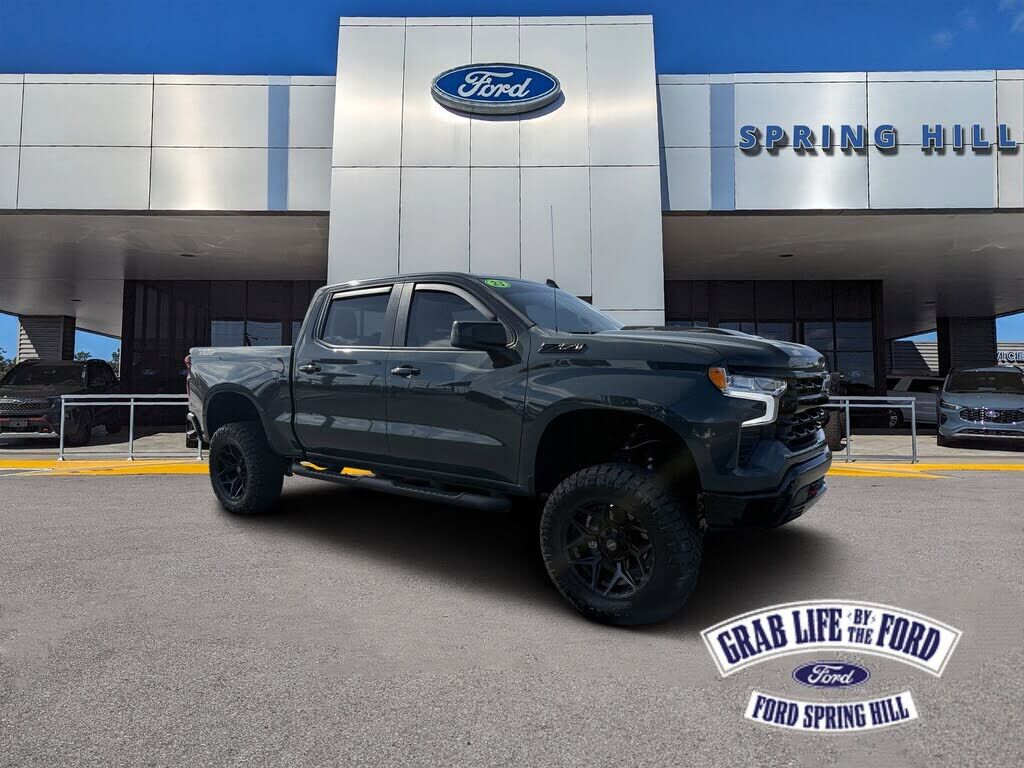 2025 CHEVROLET Silverado