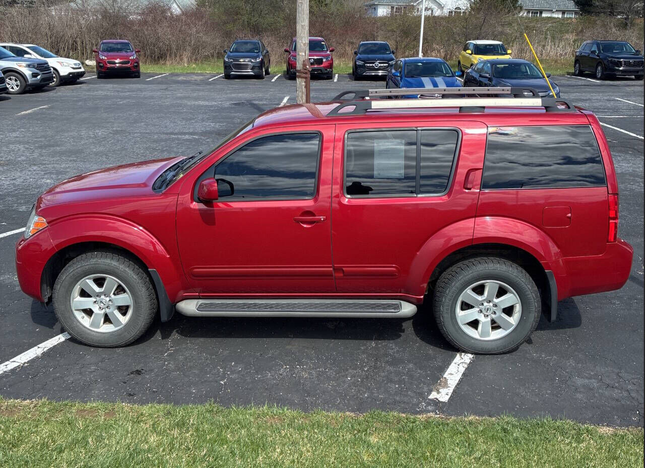 2012 NISSAN Pathfinder