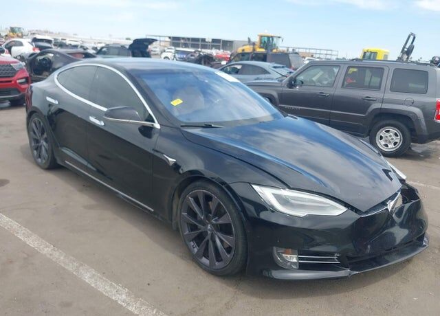 2021 TESLA Model S