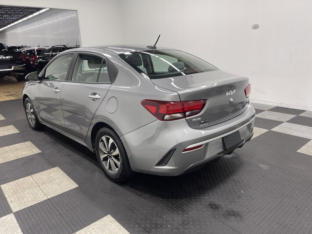 2022 KIA Rio