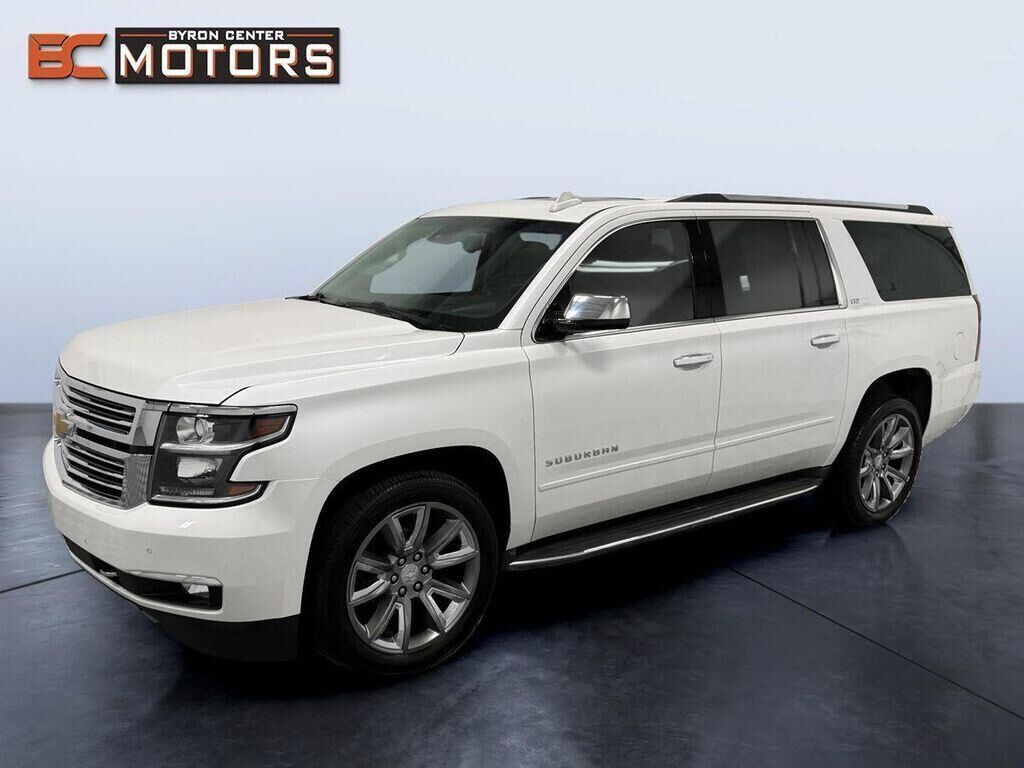 2016 CHEVROLET Suburban