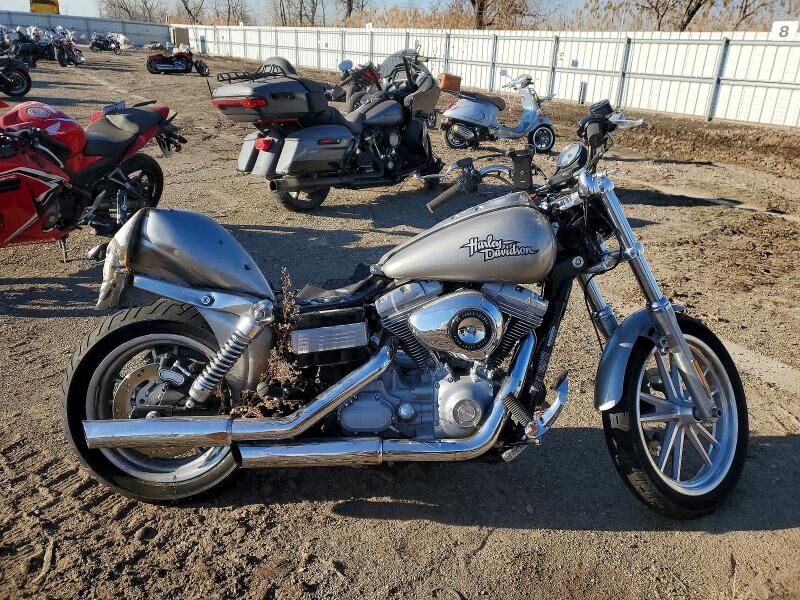 2009 HARLEY DAVIDSON Dyna Super Glide