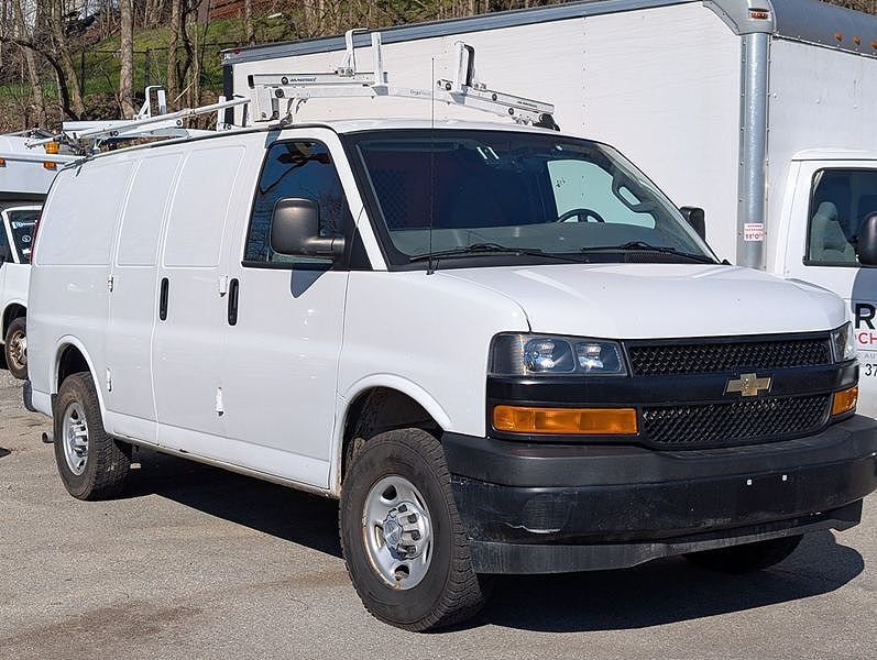 2019 CHEVROLET Express