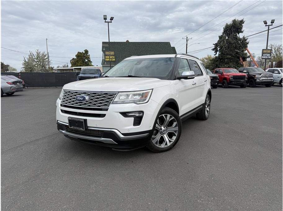 2018 FORD Explorer