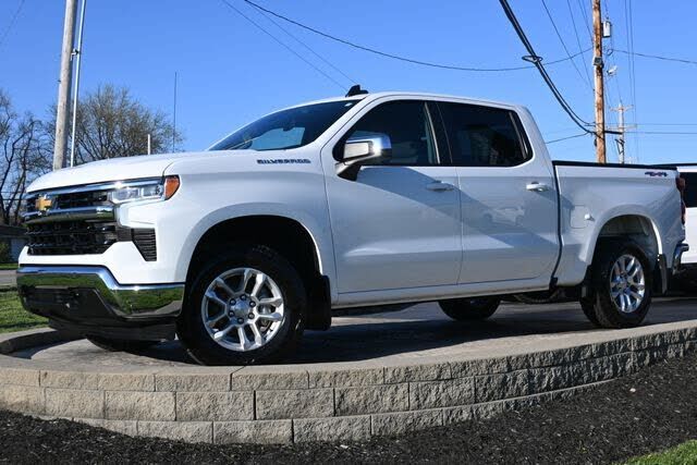 2023 CHEVROLET Silverado