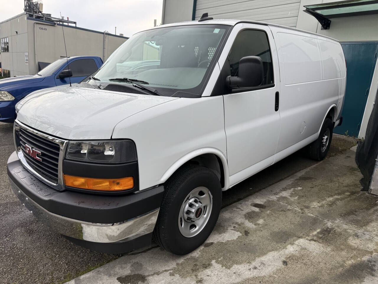 2024 GMC Savana