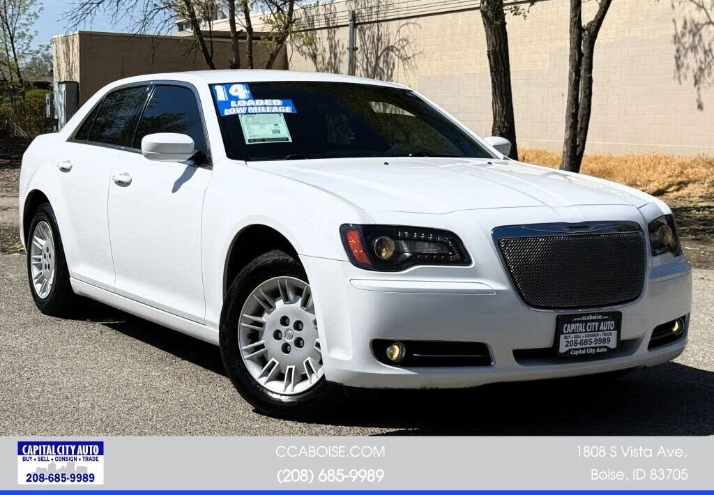 2014 CHRYSLER 300