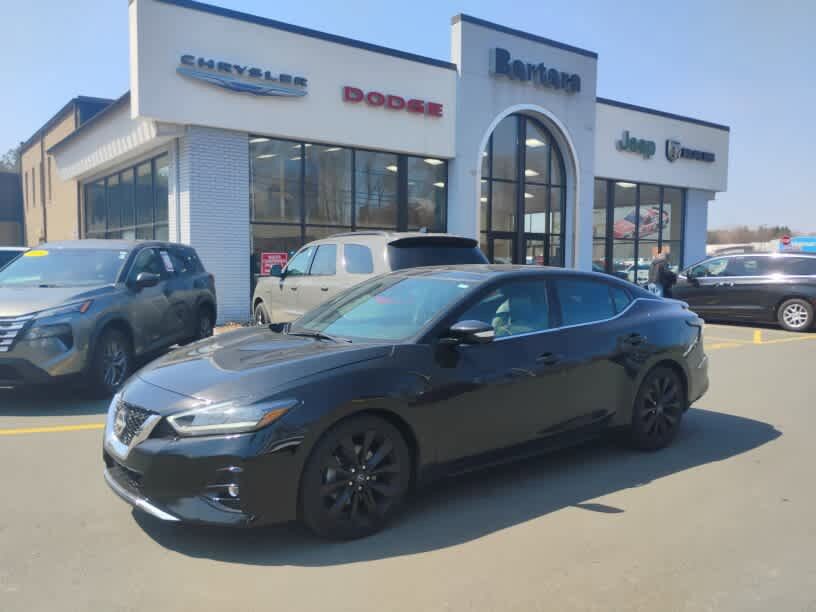 2023 NISSAN Maxima
