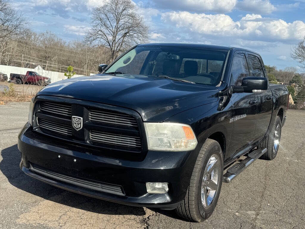 2011 DODGE Ram