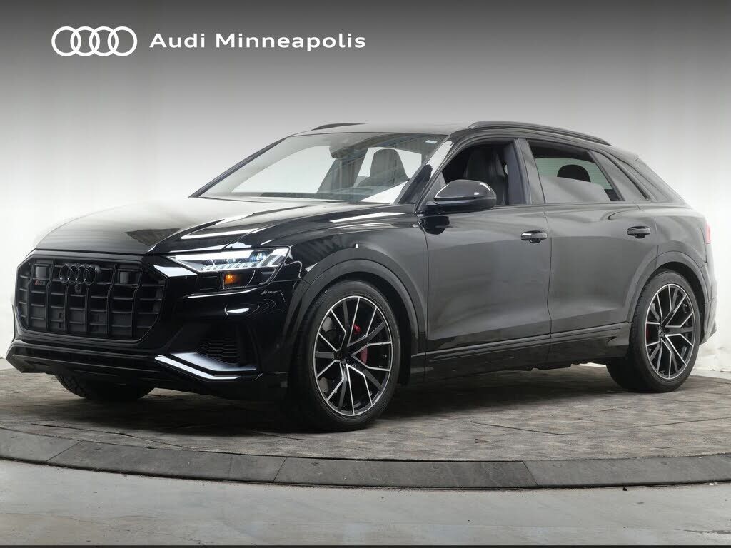 2023 AUDI SQ8