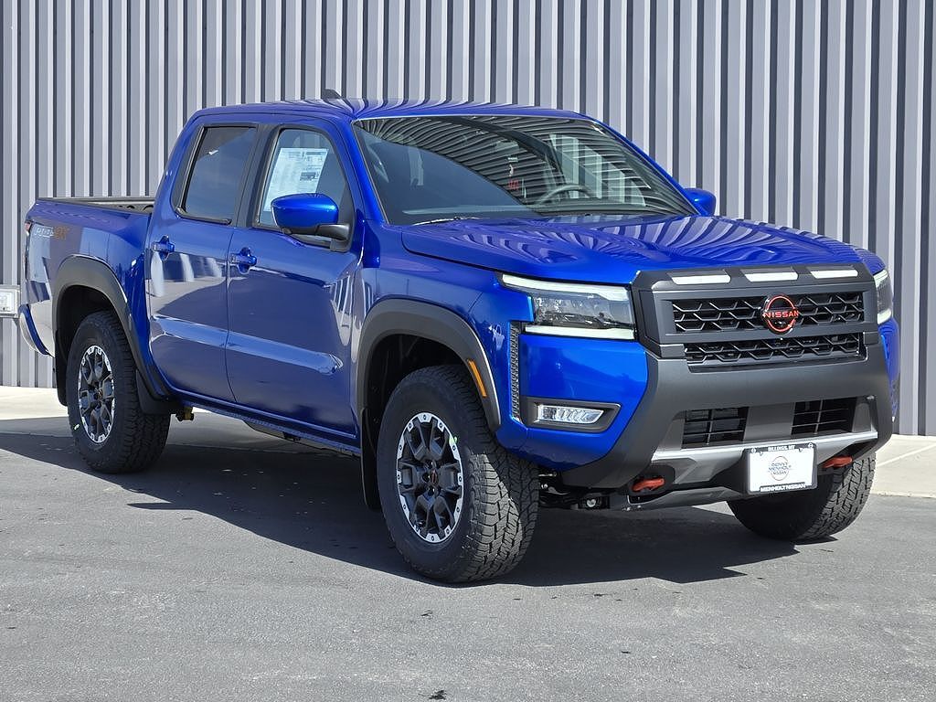 2026 NISSAN Frontier