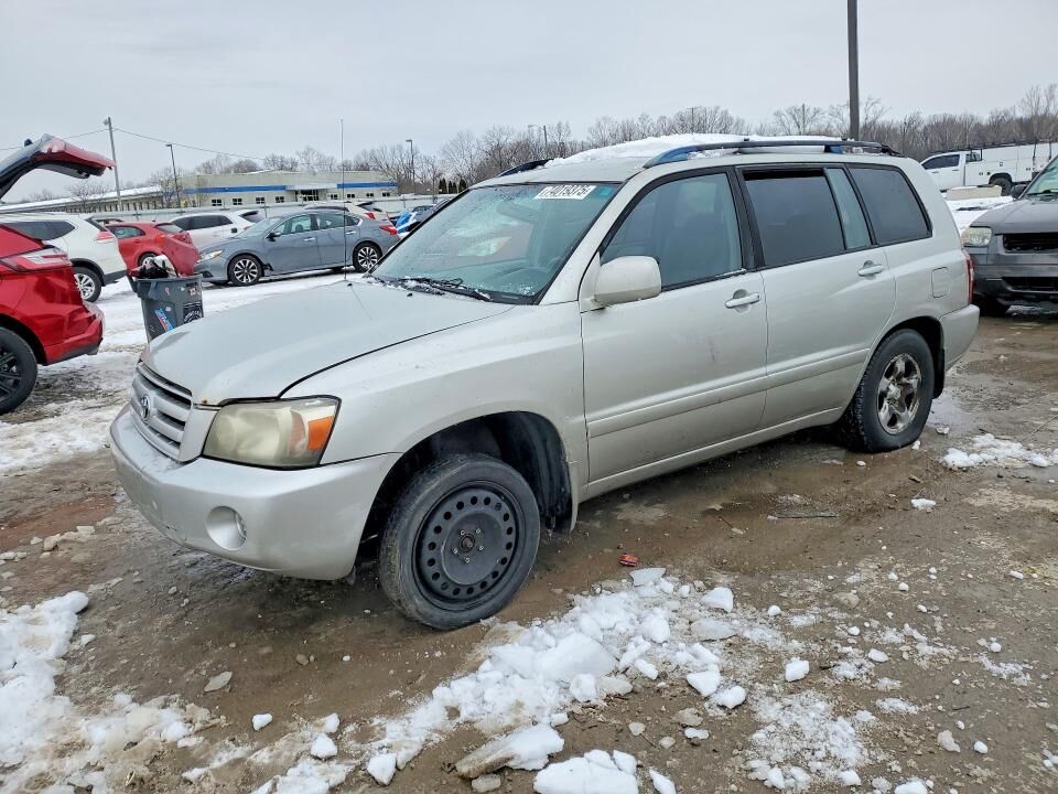 2004 TOYOTA Highlander