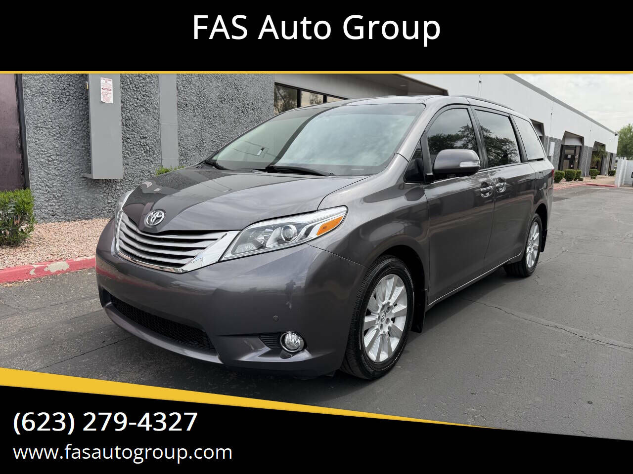 2015 TOYOTA Sienna
