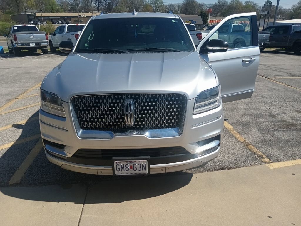 2019 LINCOLN Navigator