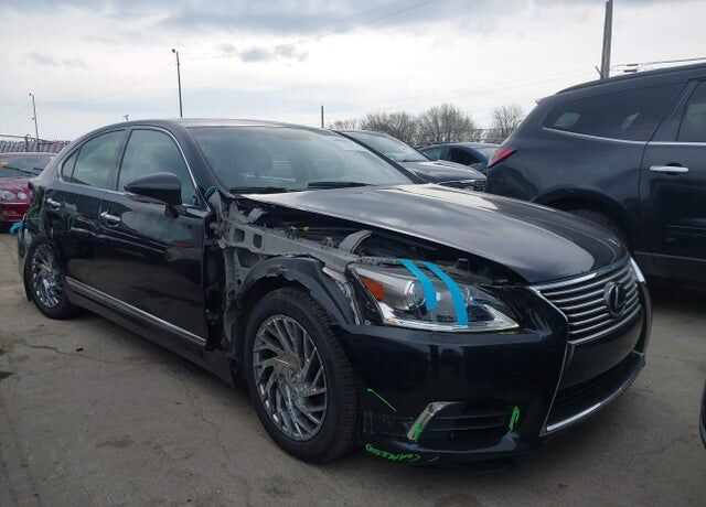 2015 LEXUS LS
