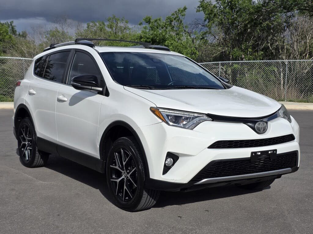 2017 TOYOTA RAV4