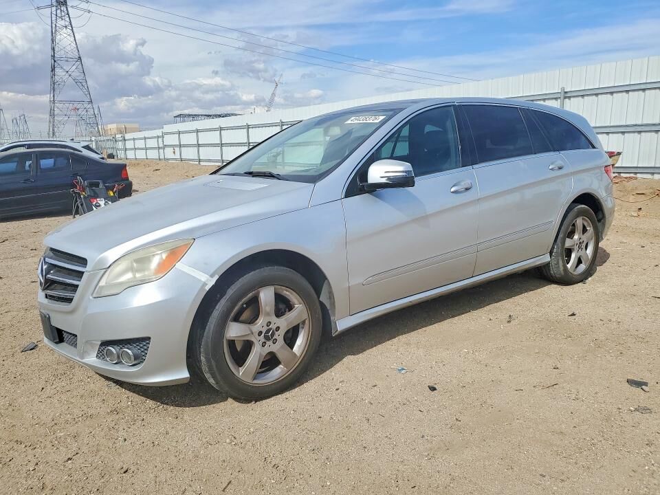 2011 MERCEDES-BENZ R-Class