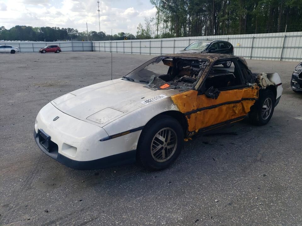 1986 PONTIAC Fiero