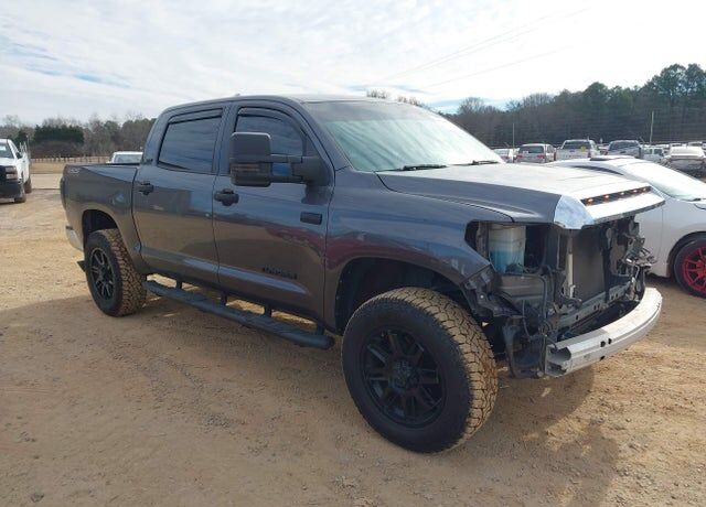 2021 TOYOTA Tundra