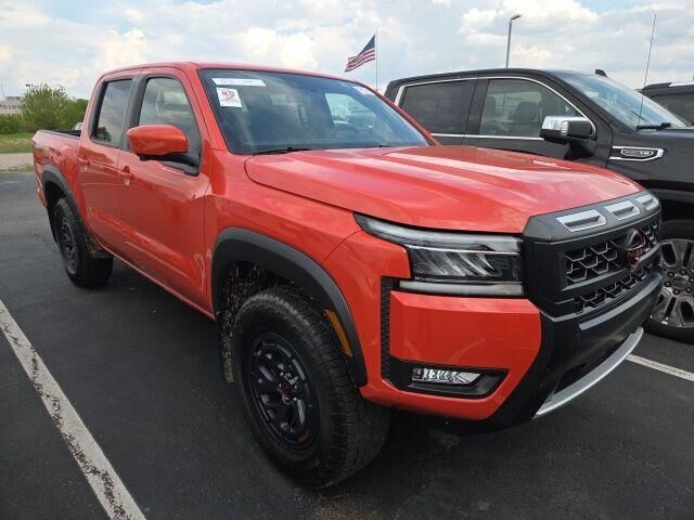 2025 NISSAN Frontier