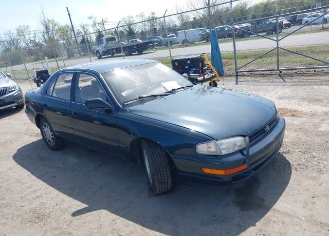 1994 TOYOTA Camry