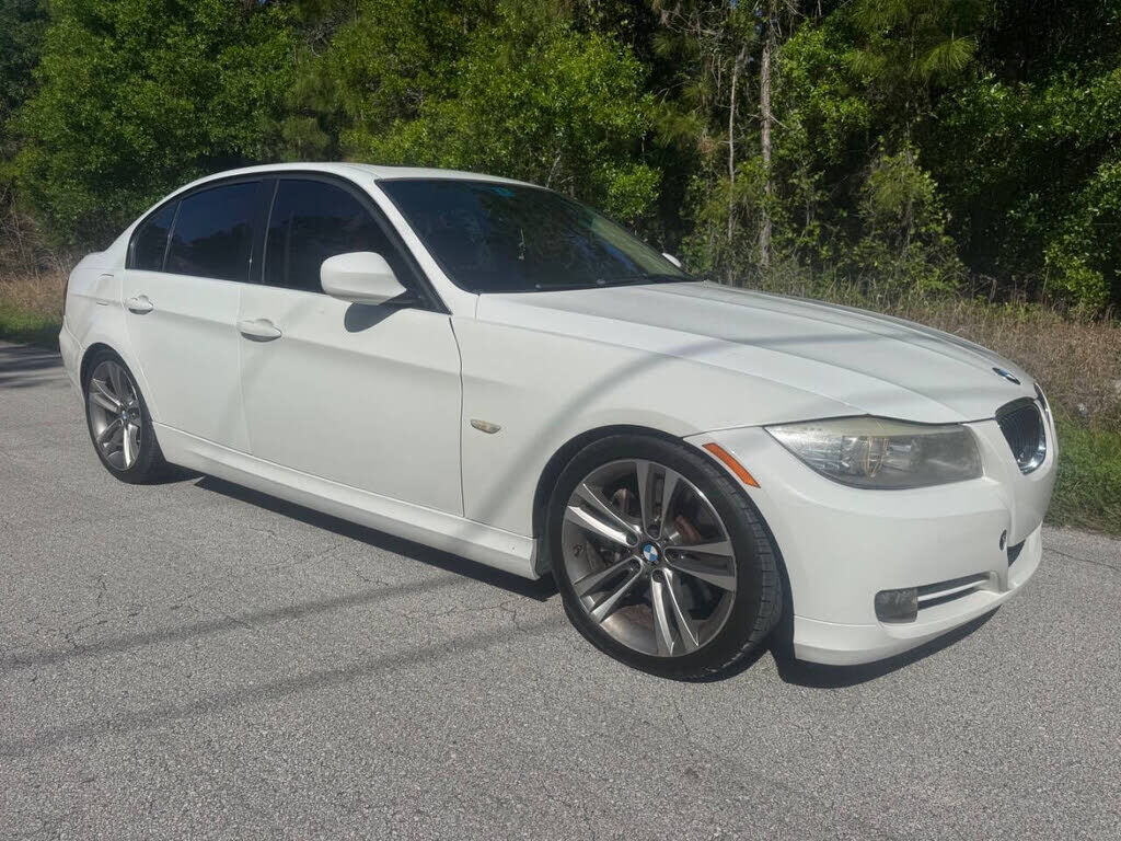 2011 BMW 3 Series