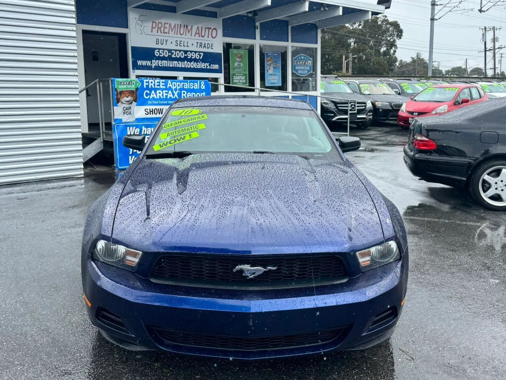 2010 FORD Mustang