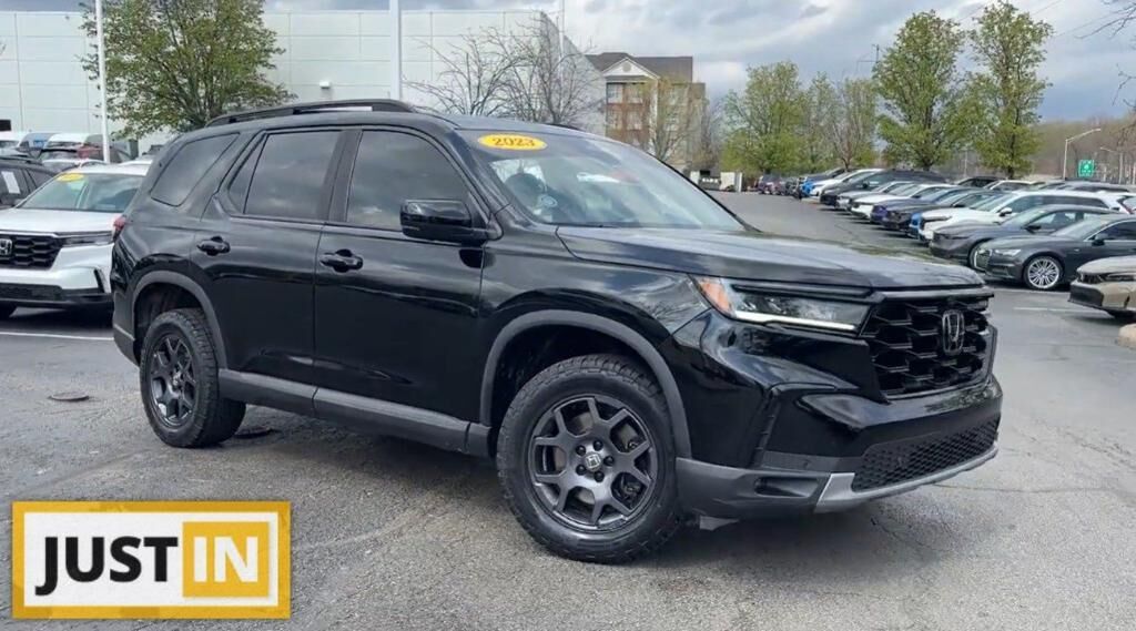 2023 HONDA Pilot