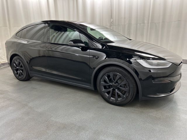 2024 TESLA Model X