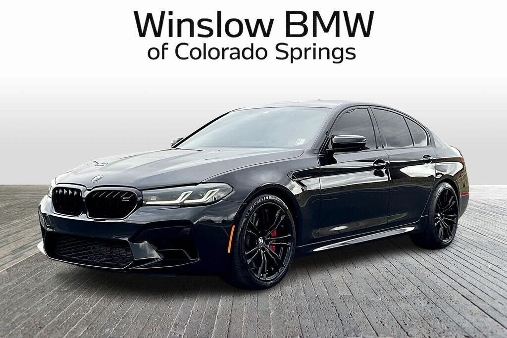 2022 BMW M5