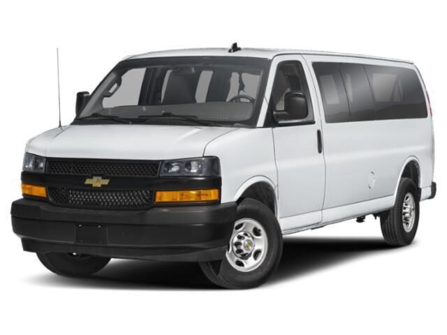 2026 CHEVROLET Express