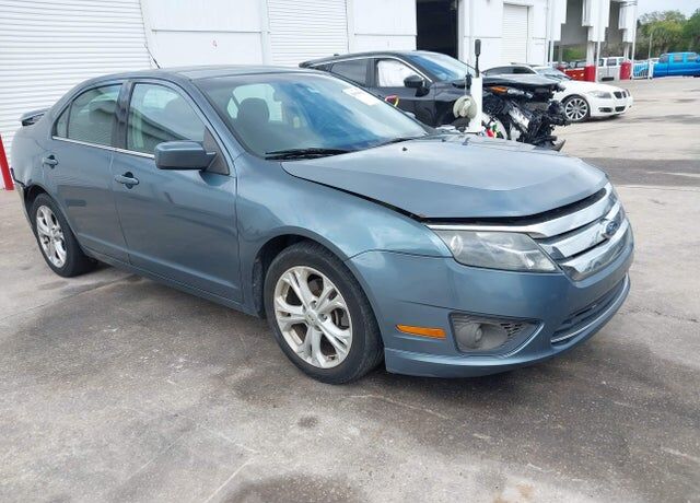 2012 FORD Fusion