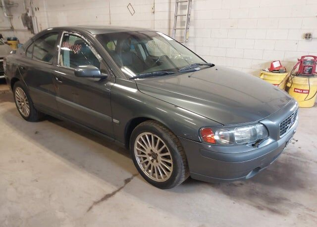 2004 VOLVO S60