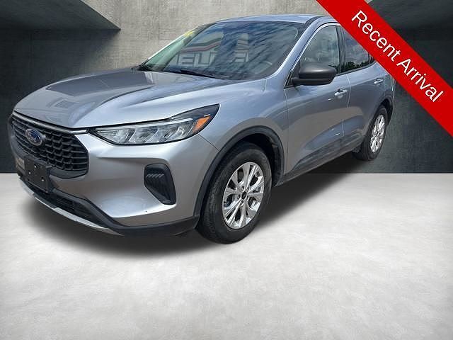 2024 FORD Escape