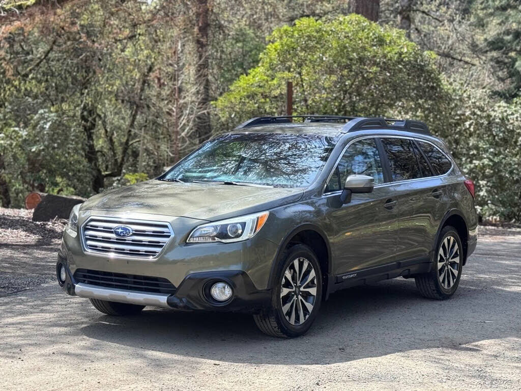 2015 SUBARU Outback