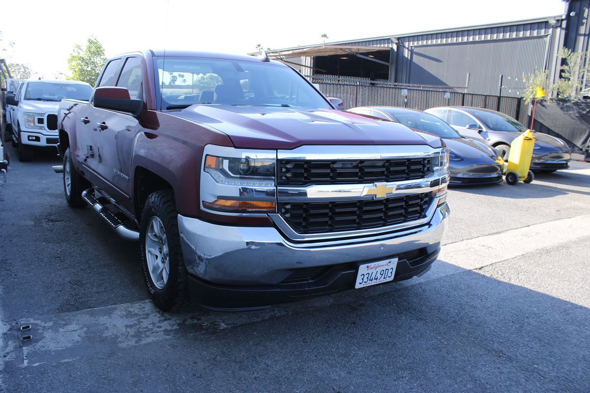 2017 CHEVROLET Silverado