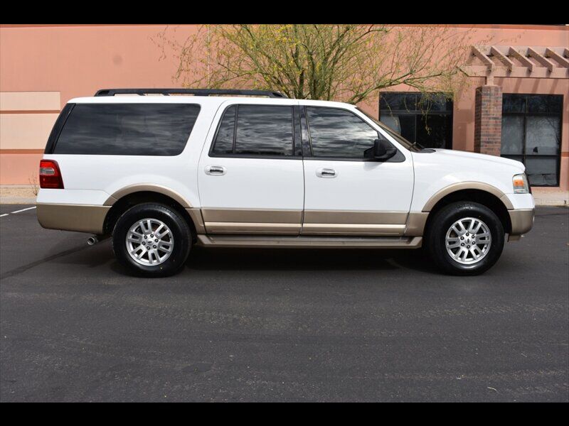 2013 FORD Expedition