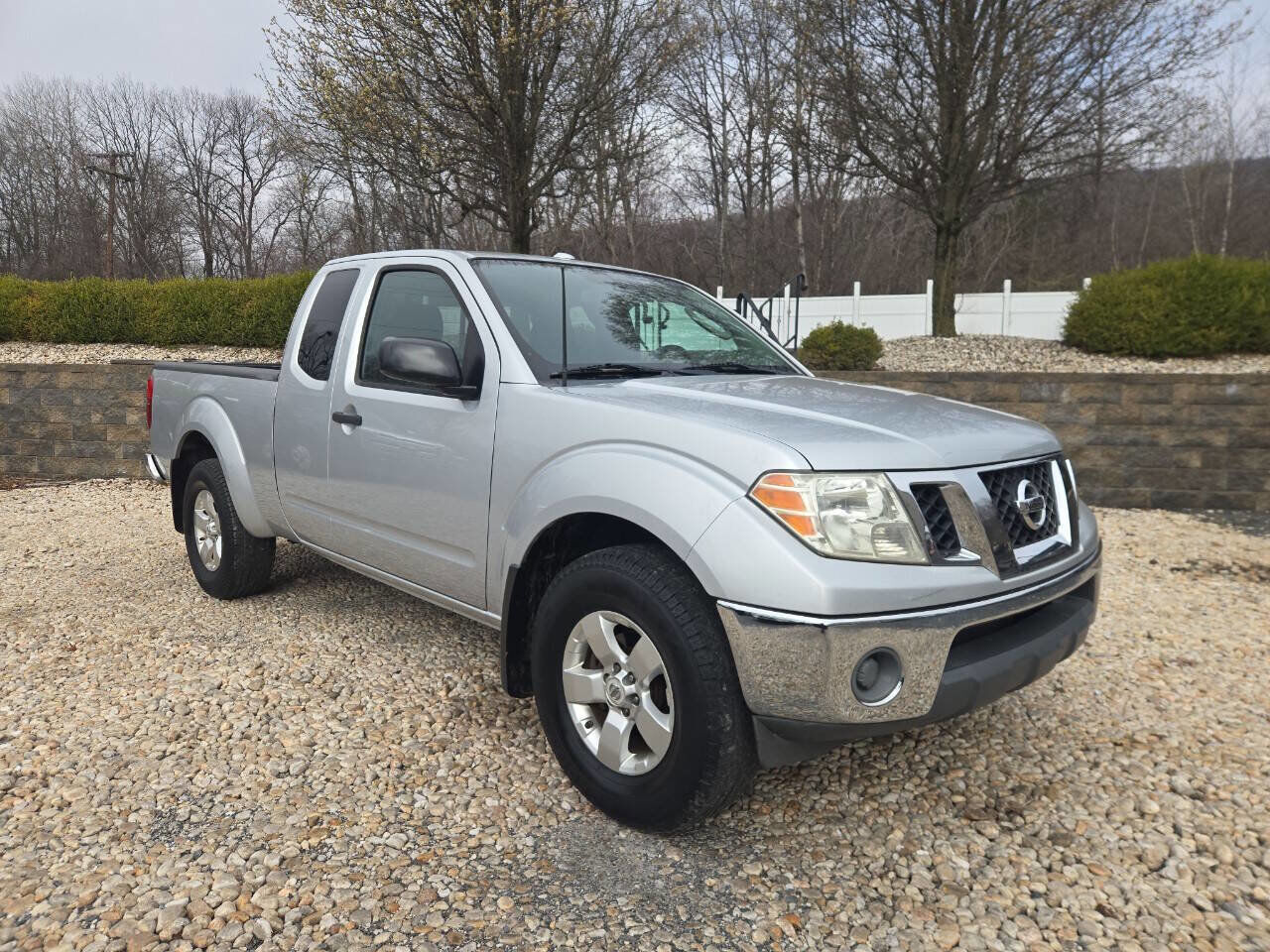 2011 NISSAN Frontier