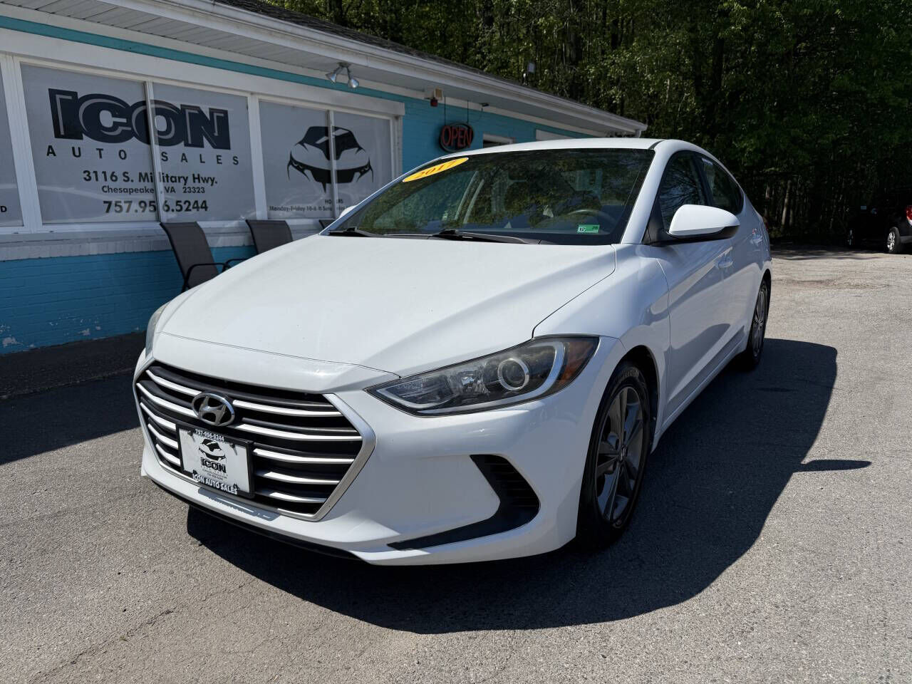 2017 HYUNDAI Elantra
