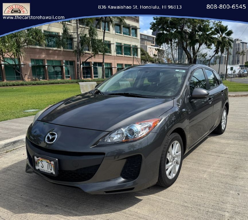 2013 MAZDA Mazda3