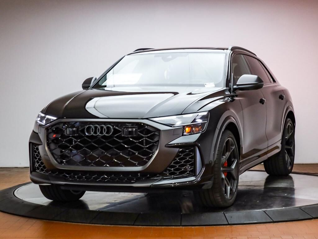 2026 AUDI RS Q8