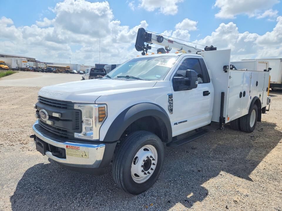 2019 FORD F-550