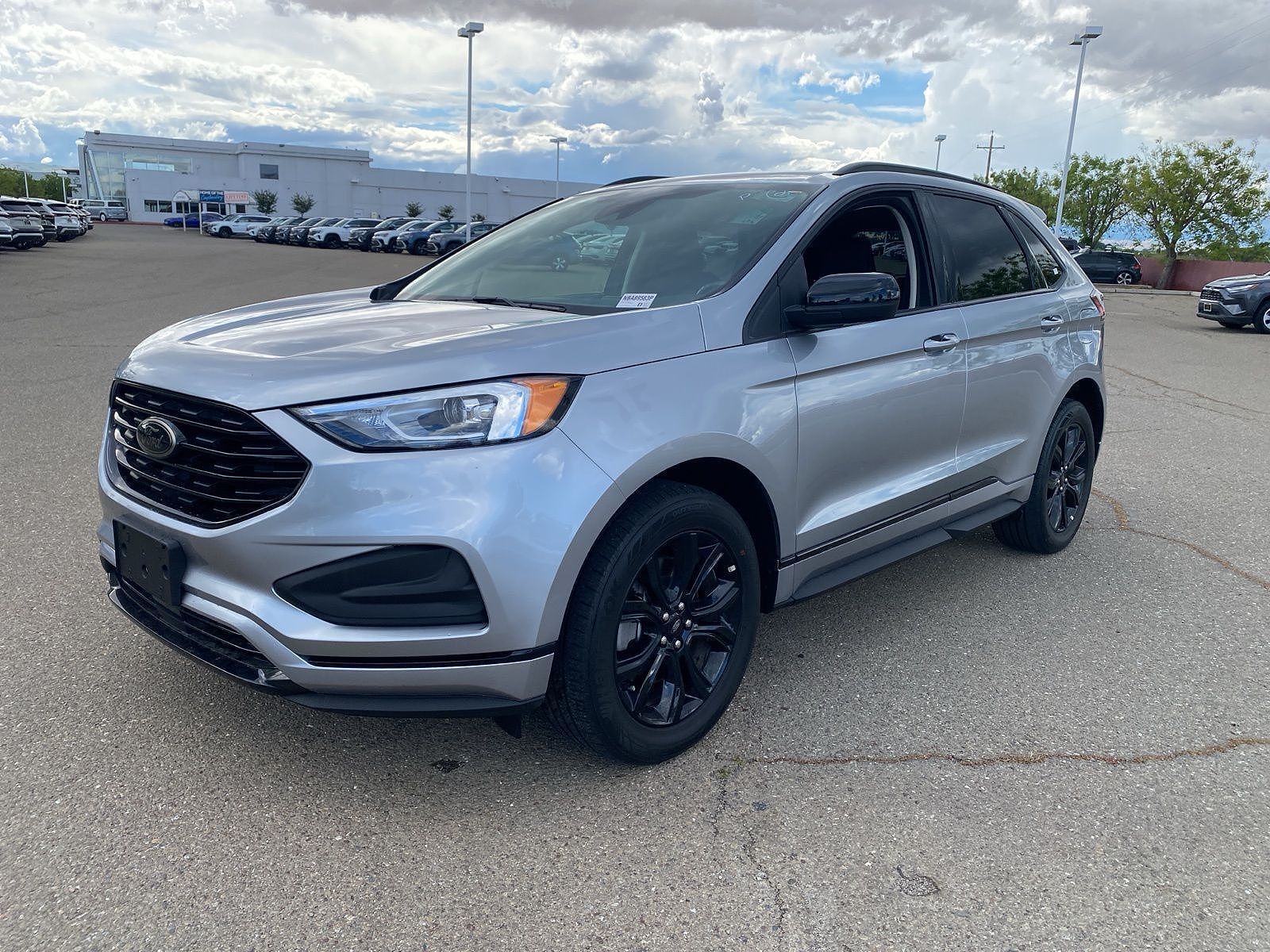 2022 FORD Edge
