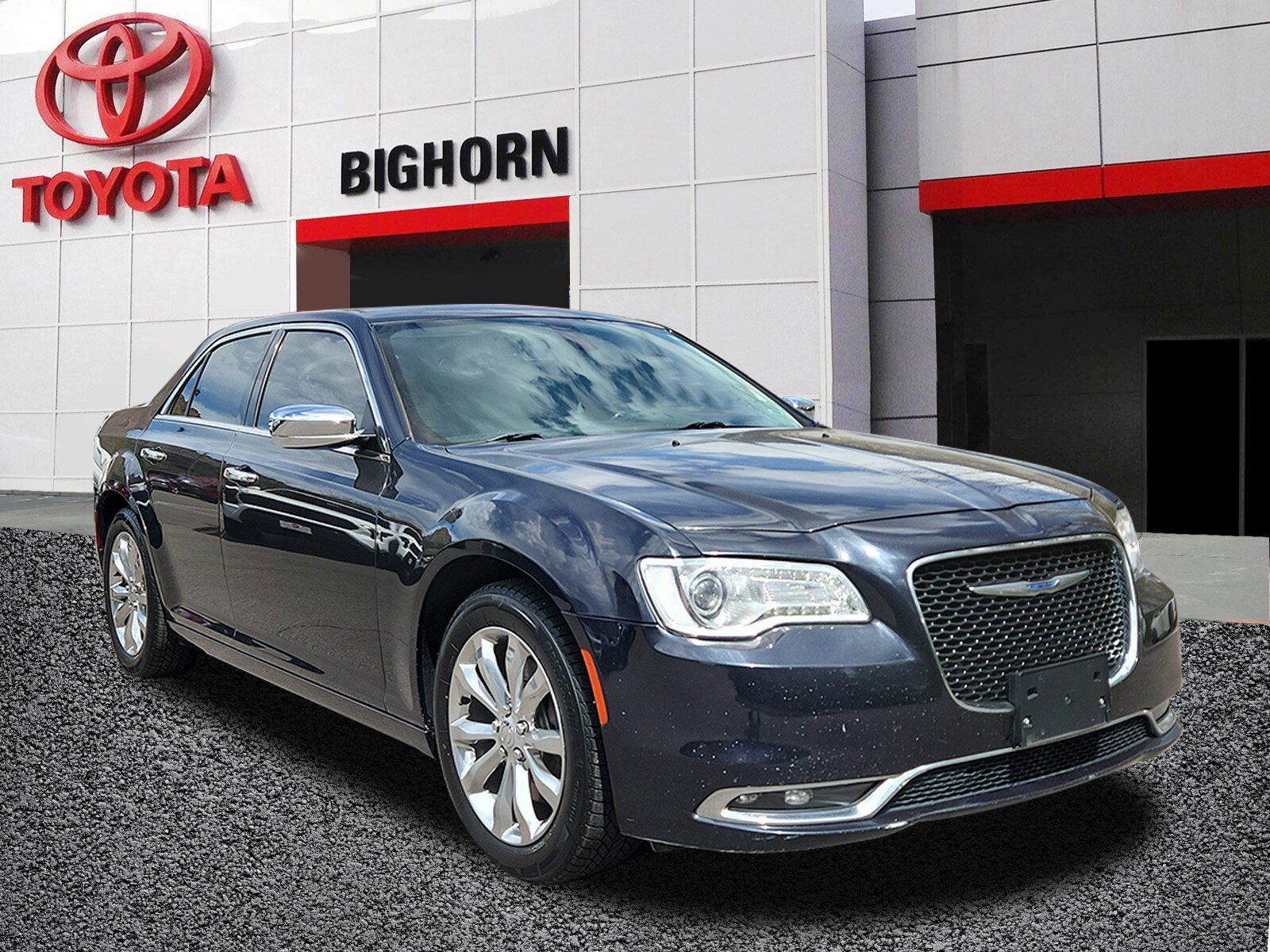 2018 CHRYSLER 300