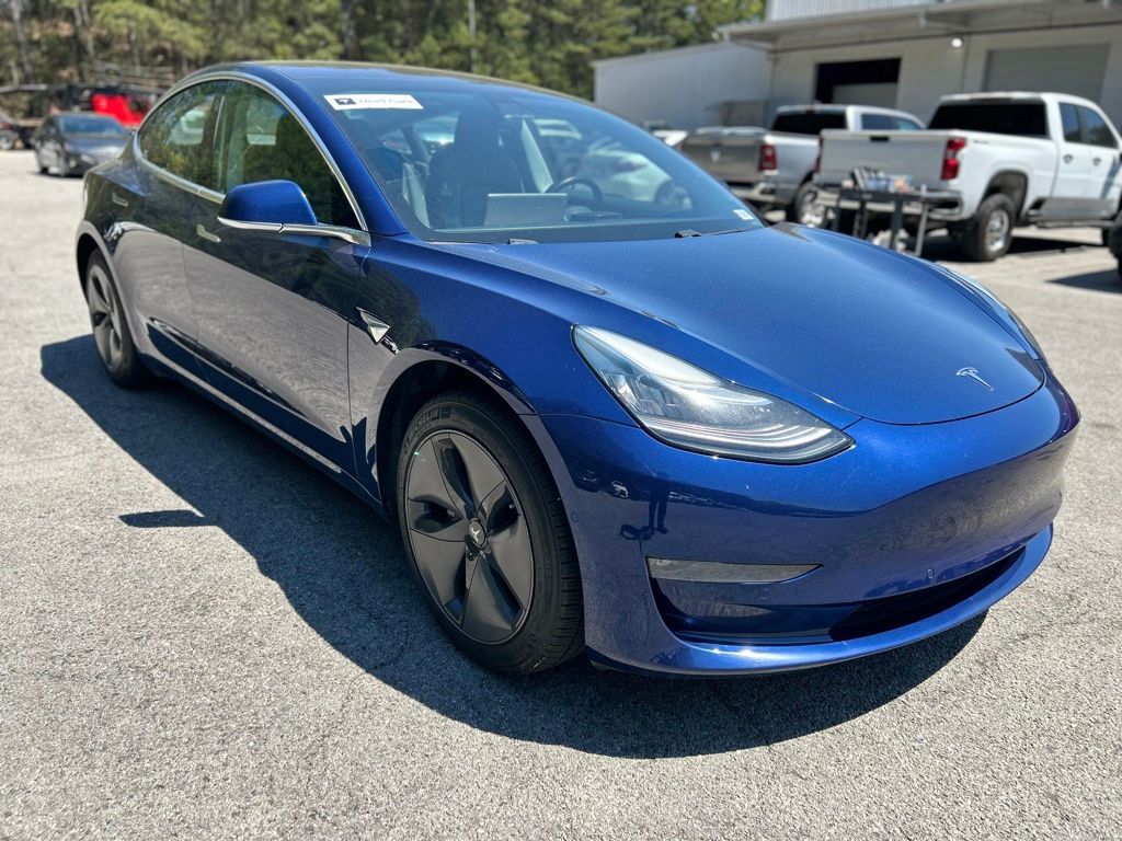 2018 TESLA Model 3