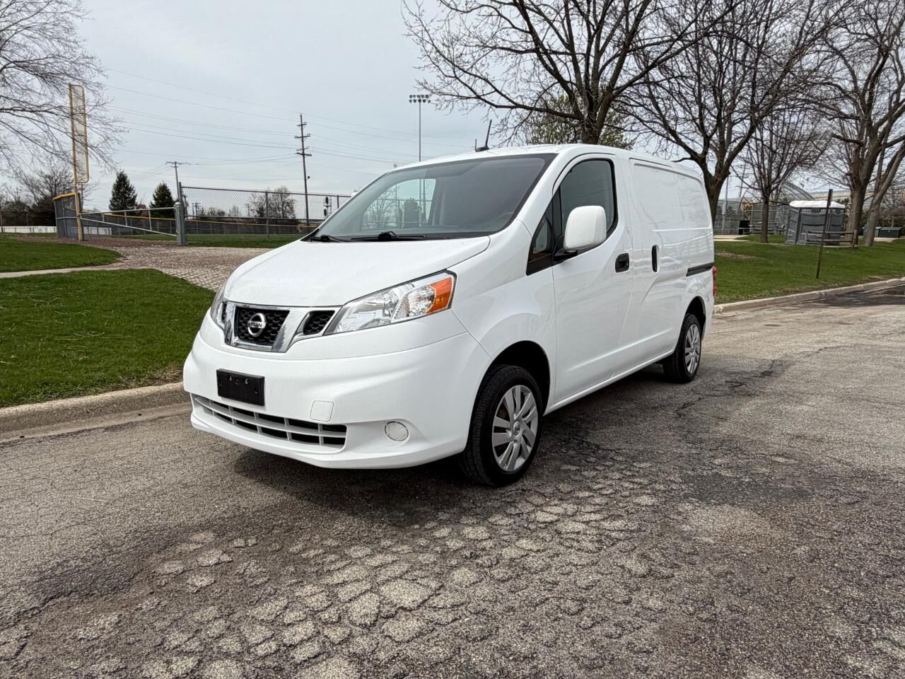 2020 NISSAN NV200